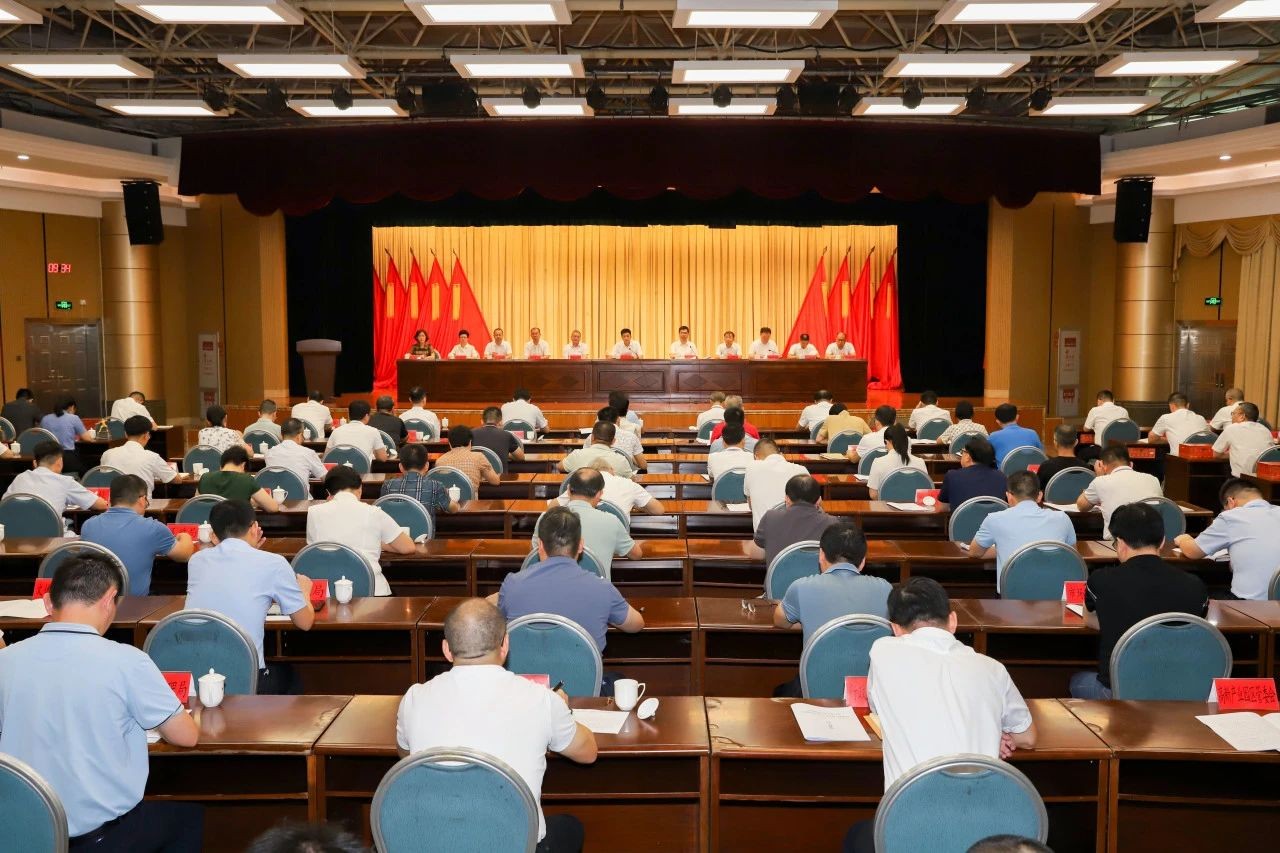丰泽区举办“担当者话担当”主题报告会 表彰一批担当先进典型