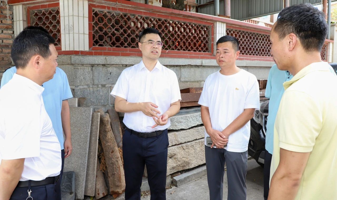 丰泽区政府主要领导调研生态环保工作
