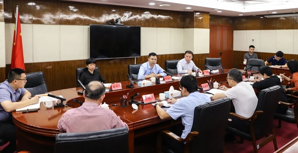 丰泽区政府重点工作调度会召开 研究医疗卫生队伍建设有关工作