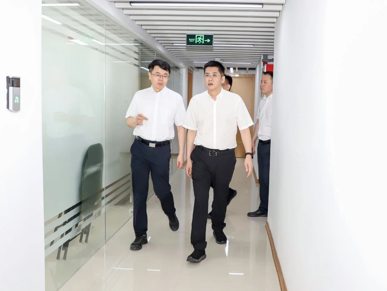 丰泽区委主要领导调研东海街道