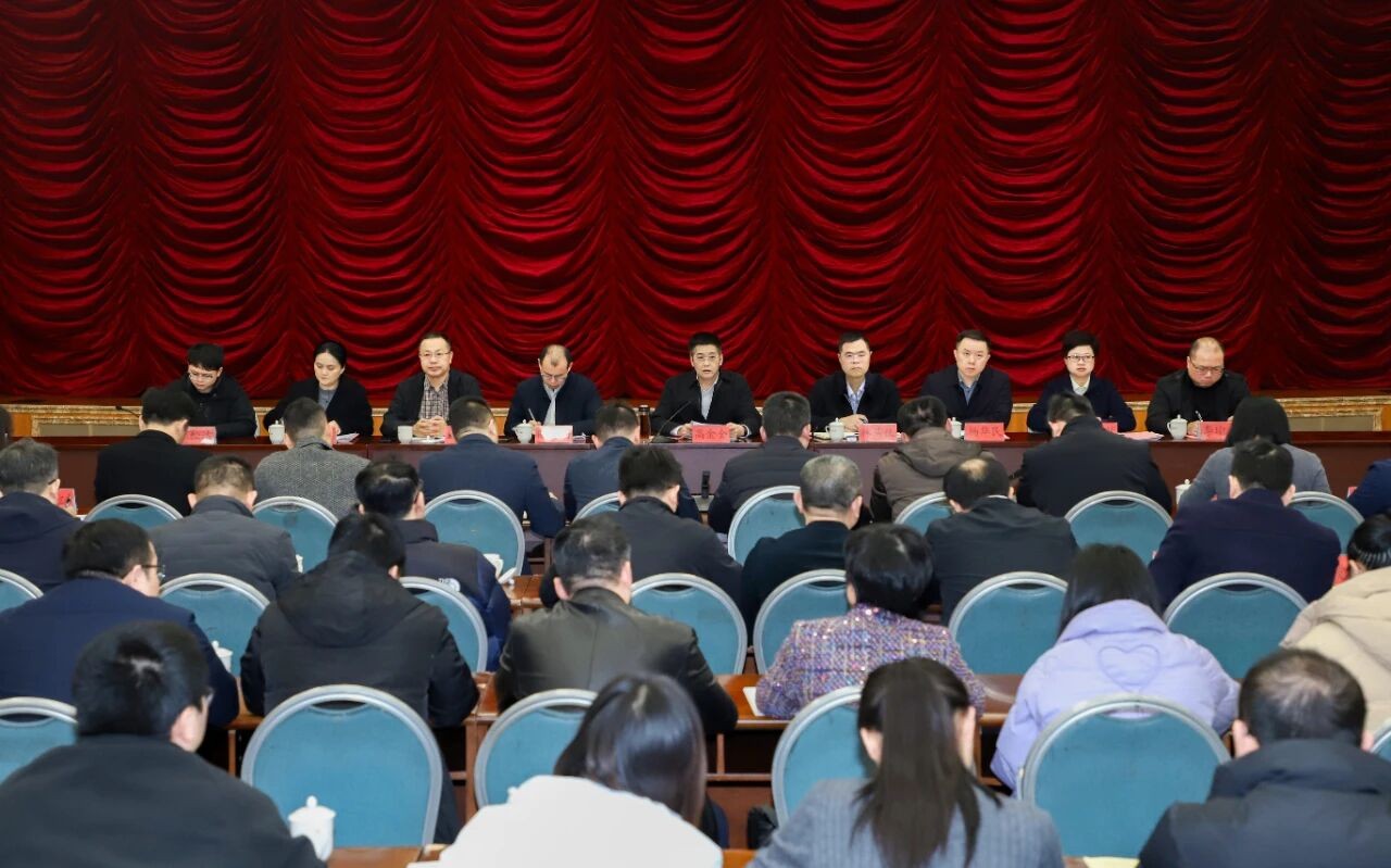 丰泽区召开2025年度党工委（党委）书记抓基层党建述职评议会议