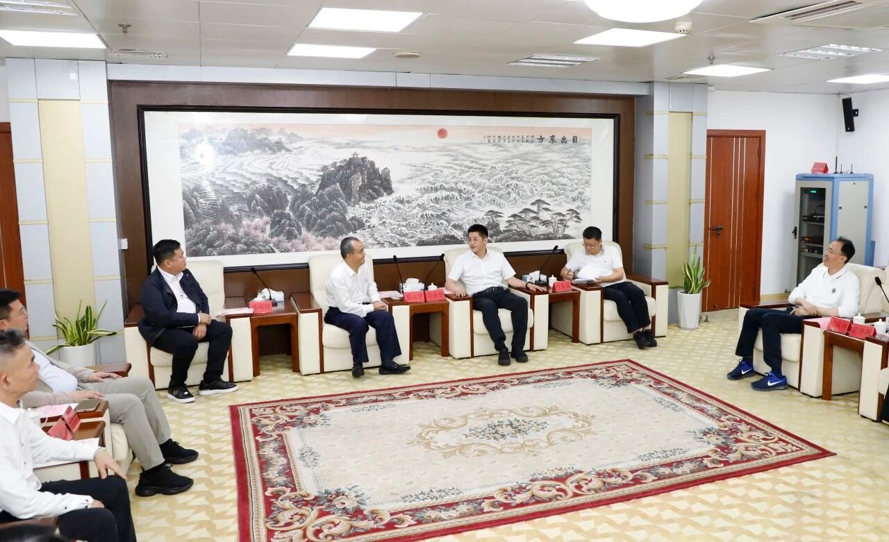 东盟福建社团联合总会访问团赴丰泽区考察交流，共商侨商跨境合作新机遇