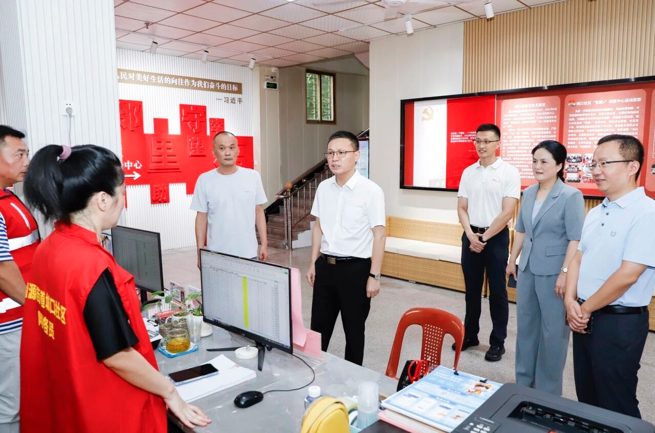 丰泽区委主要领导调研基层党建、群众身边不正之风和腐败问题集中整治、安全生产等工作