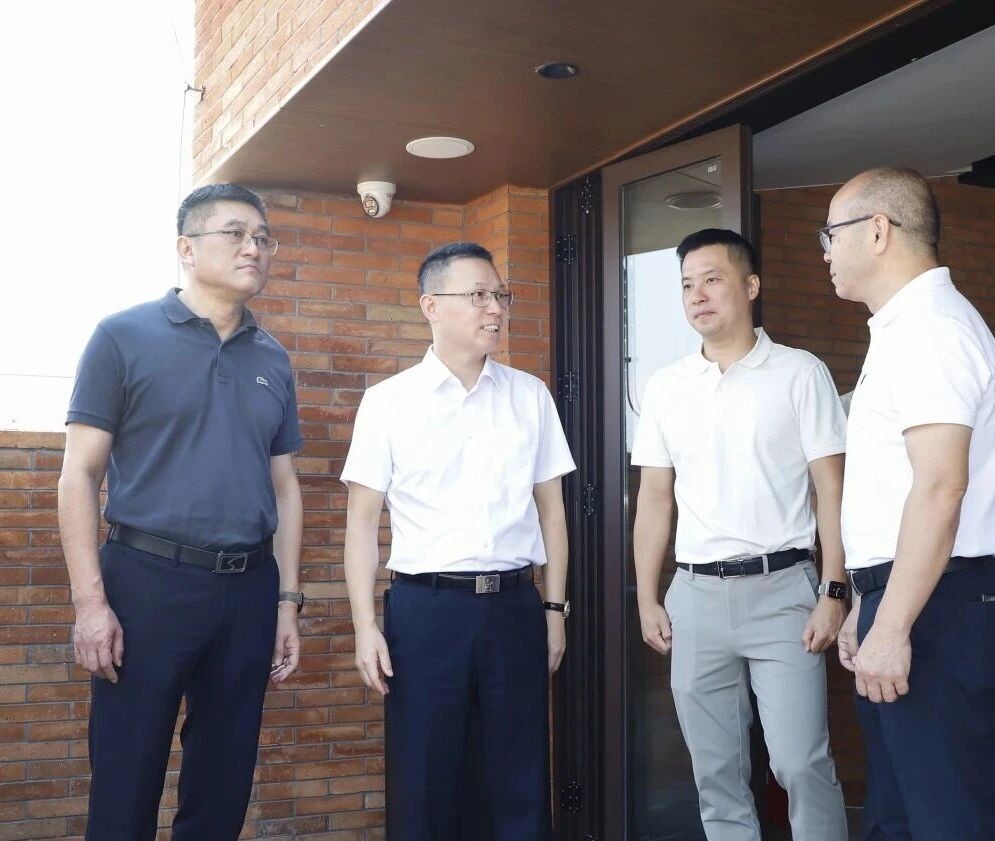 丰泽区委区政府主要领导检查节前安全生产、市场保供、文旅经济等工作