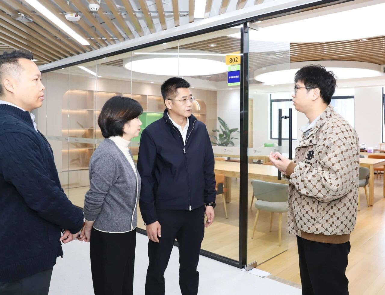 丰泽区委主要领导调研“533”现代化产业体系建设和“5610”专项行动开展等工作